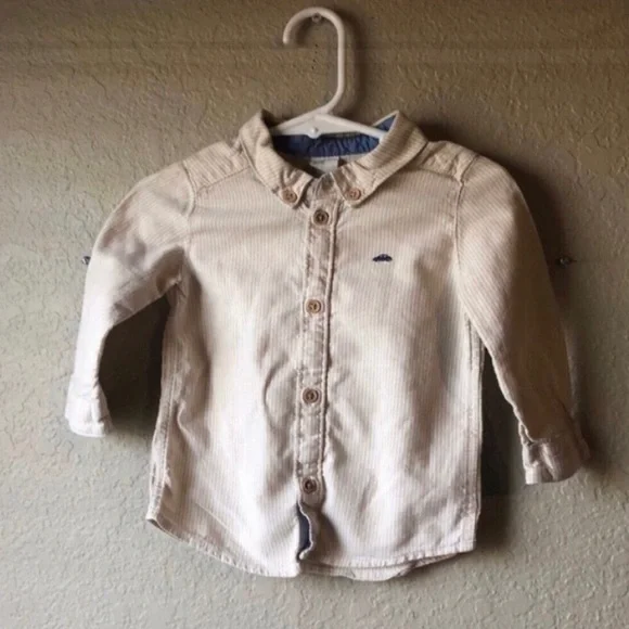 5 Piece Baby Boy Clothing Bundle 6-9 M: 2 Onesies,Button Down Shirt,Pants & Vest - Picture 2 of 16